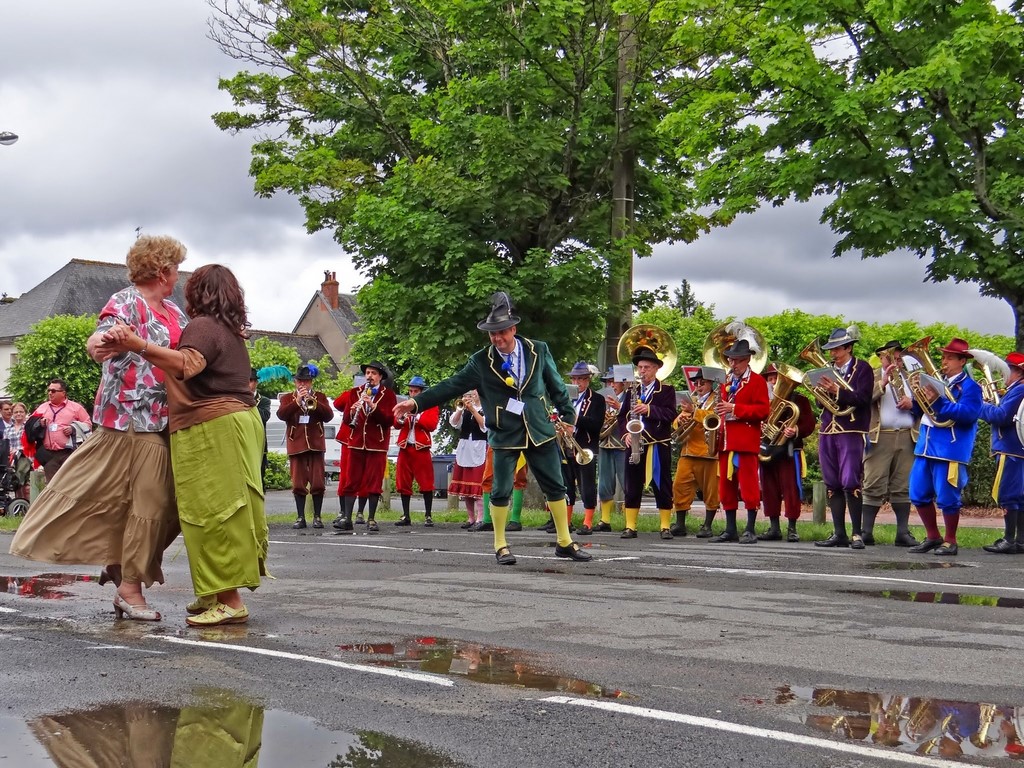 gruppo folcloristico, folkloristico, folk, romagna, folklore, frustatori, sciucaren, s'ciucaren, tradizioni, dozza, dozzese, Saint Pierre Des Corps (Francia) 2013