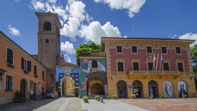 Dozza, palazzo comunale