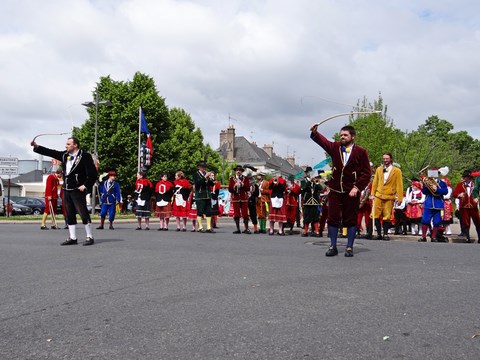 gruppo folcloristico, folkloristico, folk, romagna, folklore, frustatori, sciucaren, s'ciucaren, tradizioni, dozza, dozzese, frustatori all'opera